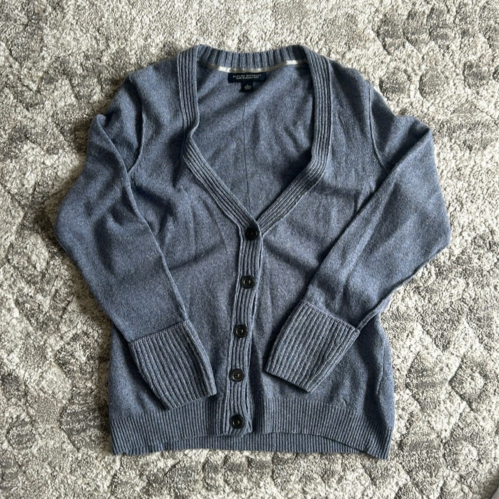 Women’s Banana Republic Cardigan